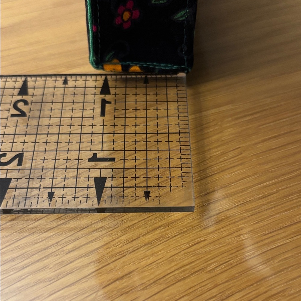 Snap Pouching - Picture 5 of 5